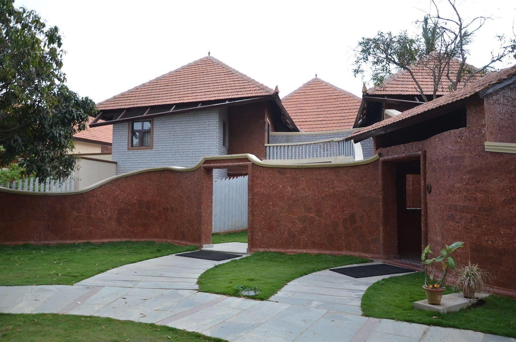 Hoysala Village Resort Hassan Exterior foto